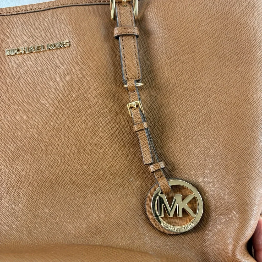 Michael Kors Jet Set Travel Saffiano Leather Tote Bag Luggage Brown Gold Charm